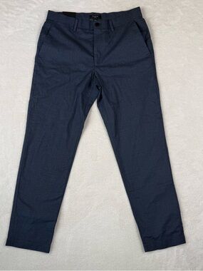 NWT Banana Republic Core Temp Chino Pants Mens 32x30 Navy Blue Slim Fit Trousers